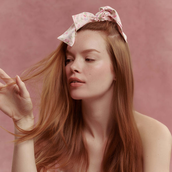 Wet Brush × Hill House Scarf Bow Scrunchie - Pink Bluebonnet Floral