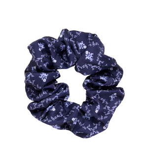 Wet Brush × Hill House Large Satin Scrunchie - Navy Trellis