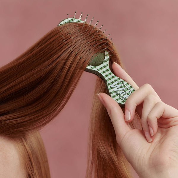 Wet Brush × Hill House Mini Detangler - Olive Gingham
