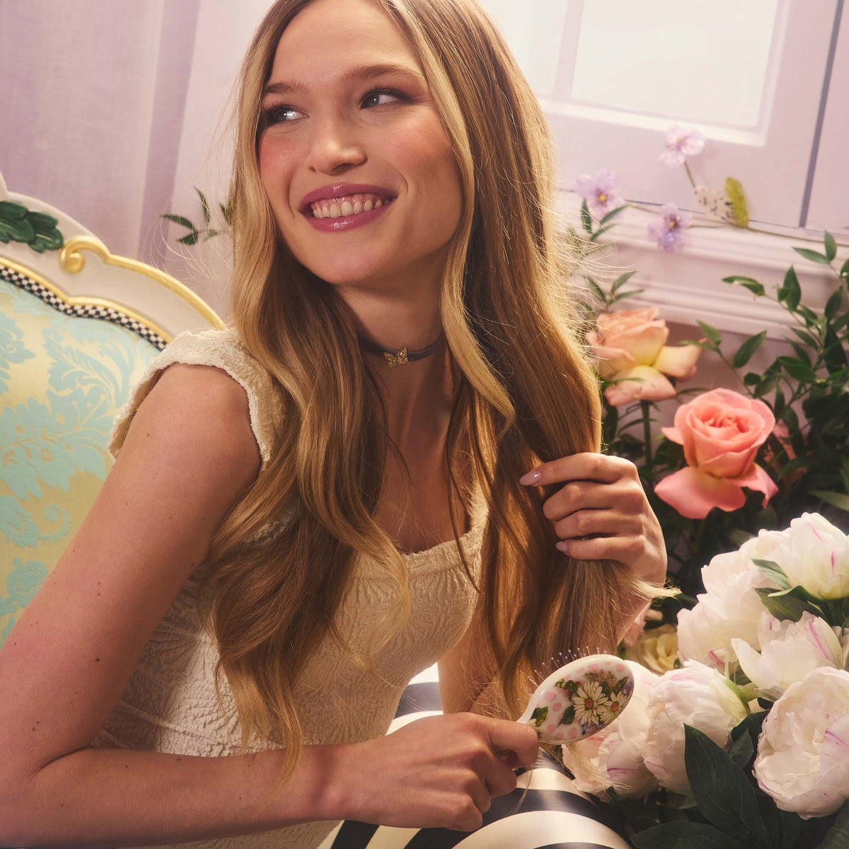 MacKenzie-Childs x Wet Brush Mini Detangler - Wildflower Dot display picture 1