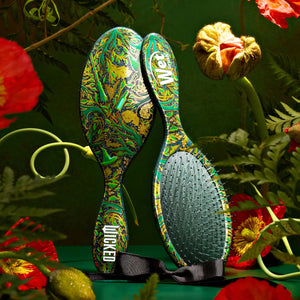 Wet Brush x Universal Wicked Detangle and Style Kit - Elphaba