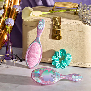 Wet Brush x Universal Wicked Detangle and Style Kit - Friendship