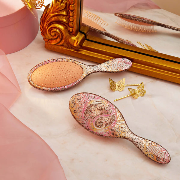 Wet Brush x Universal Wicked Original Detangler & Accessory Kit – Glinda