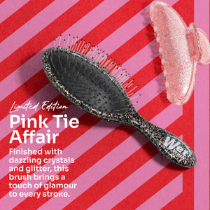 Wet Brush Pink Tie Affair Midi Detangler & Goody Claw Clip Gift Set- Black & Sparkly Pink